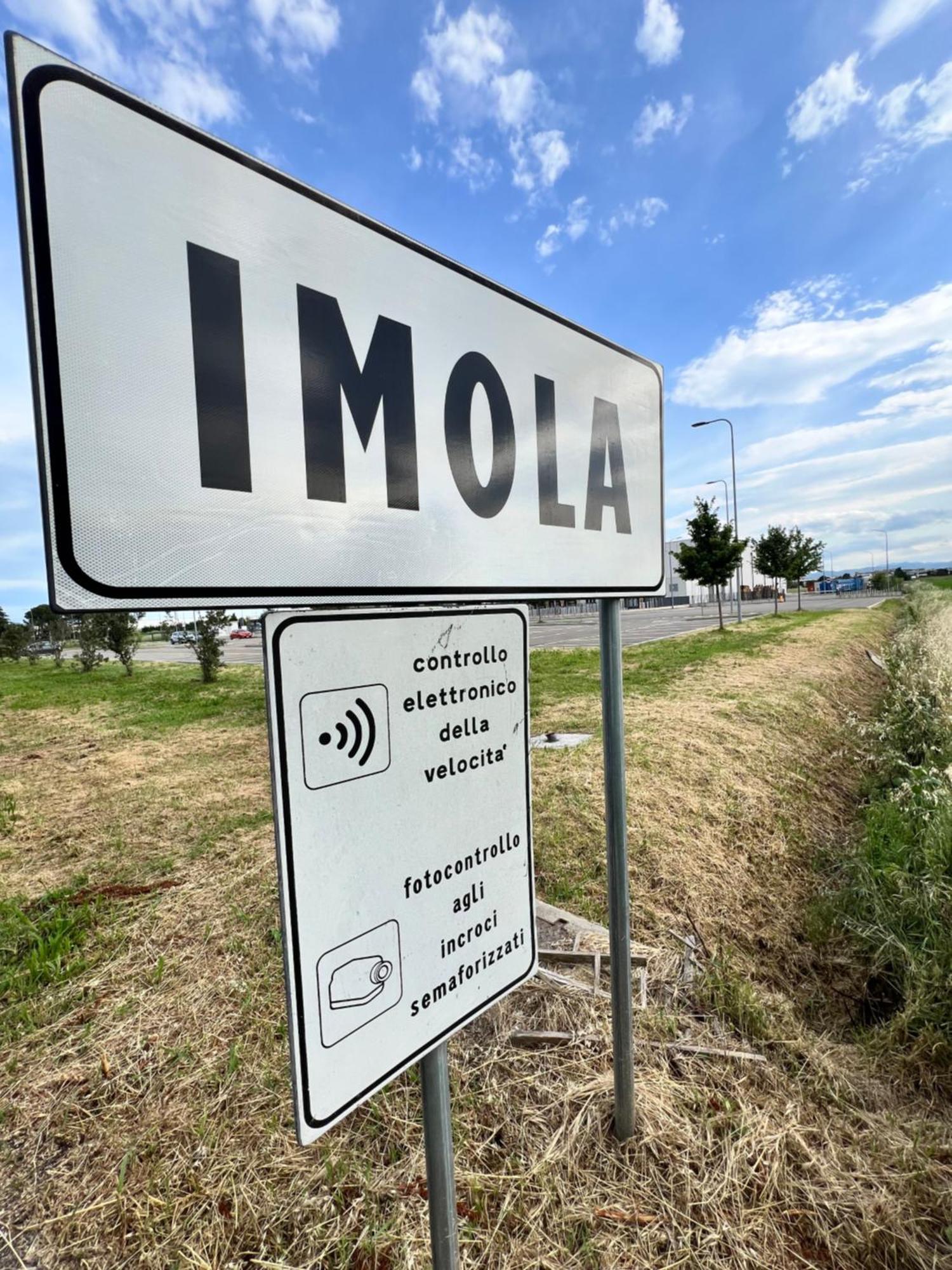 La Casa Di Giada Uscita Autostrada Di Imola Otel Dış mekan fotoğraf